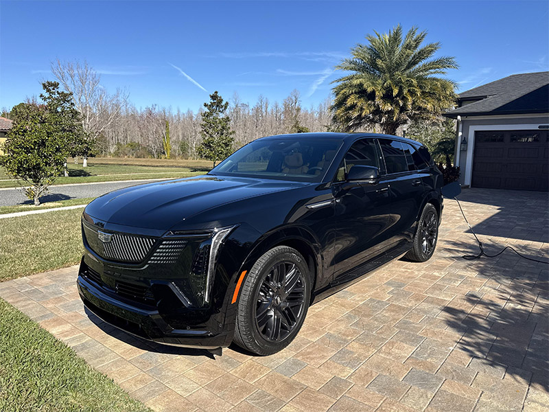 The Cadillac Escalade IQL: Luxury Goes Electric (and Massive)